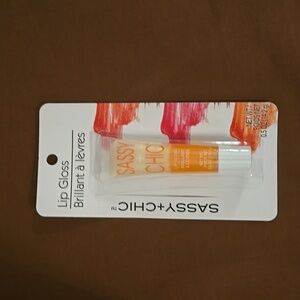 Lip Gloss ( Brilliant a Levres) Sassy + Chic
